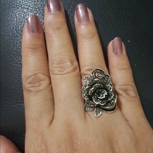 Rose Flower Ring with Crystal Rhinestones